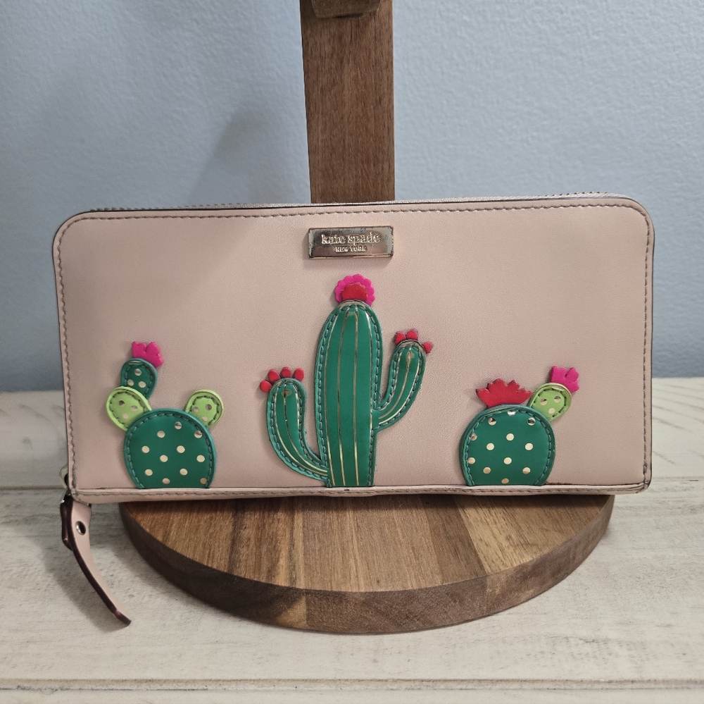 Kate Spade Horizons Cactus Neda Zip Wallet  RARE